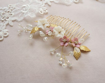 Haarkamm Blüten Perlen ivory rosa Kristall Perlmutt Blüten Goldfarbene Blätter Braut Haarschmuck Hochzeit Accessoire Bridal headpiece