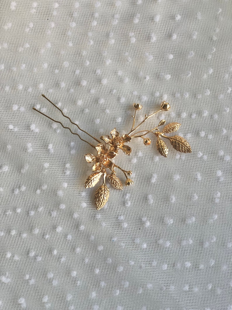 Braut Haarnadel Blumen goldfarben schlicht minimalistisch edel Haarschmuck Hochzeit Kopfschmuck Bild 5