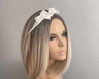 Bridal veil short bridal satin bows origami pearls ivory wedding fascinator hair accessory headpiece minimalist