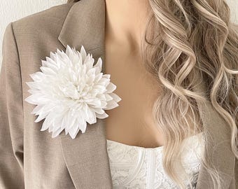 Flower, corsage, brooch, dahlia, ivory, white, wedding, ball gown, dress jewelry, flower brooch, fabric flower brooch, accessory, pin
