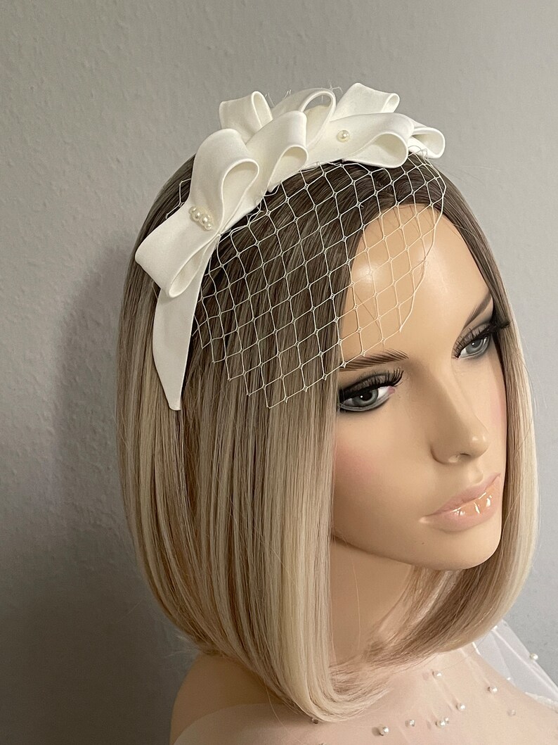 Design bridal veil short bridal satin bows origami pearls ivory wedding fascinator hair accessory headpiece opulent image 3