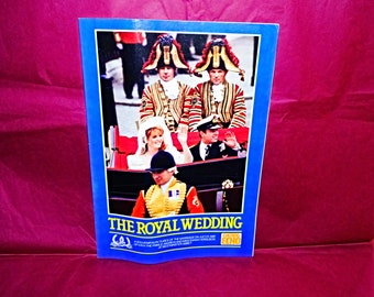 1986 Royal Wedding Souvenir in Pictures, Sarah Ferguson, Prince Andrew, Evening Echo, Newspaper Supplement, South of England Publication