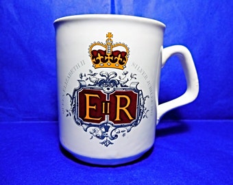 1977 Silver Jubilee, Queen Elizabeth II, Royal Mug, Coffee Cup, Her Majesty The Queen, British Monarchy, Tams Pottery Cup, Made in England