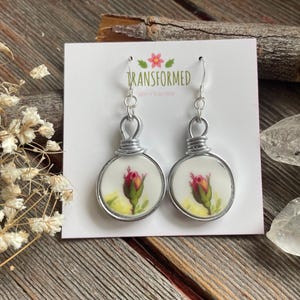Broken China Earrings - Royal Albert Old Country Roses - broken dishes earrings - elegant and nostalgic jewelry