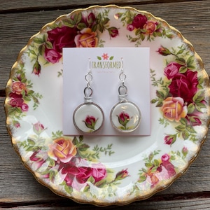 Broken China Earrings - Royal Albert Old Country Roses - broken dishes earrings - elegant and nostalgic jewelry