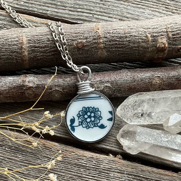 Old Town Blue - Vintage Corelle Broken Dishes Necklace - made from an Old Time Blue Blue Onion plate,  china necklace, broken china pendant