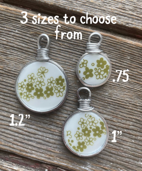 Corelle Broken Dishes Necklace - Made From Broken Corelle Corelle Broken Dishes Necklace - Made From Broken Corelle