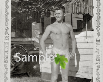 Vintage 1936 Photo Reprint Nude Man Poses Outside Mom's House in Laguna Beach, California 112