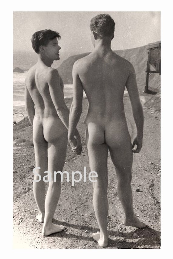 570px x 853px - Vintage 1940's Photo Reprint Nude Gay Men Walk Hand in Hand on Beach 114 -  Etsy Canada