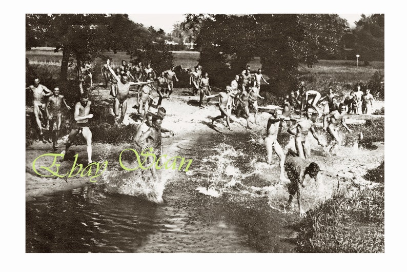 Vintage 1940s Photo Reprint Nude Soldiers Swim Men Bathe 27 Etsy France 