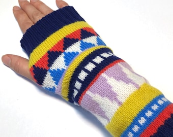 Wrist Warmers / Fingerless Gloves - Knitted in Lambswool / Adult size