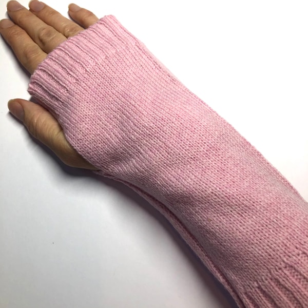 Light Pink Wrist Warmers / Ladies Mittens / Fingerless Gloves for Women / Knitted Lambswool / Pastel Pink lightweight soft