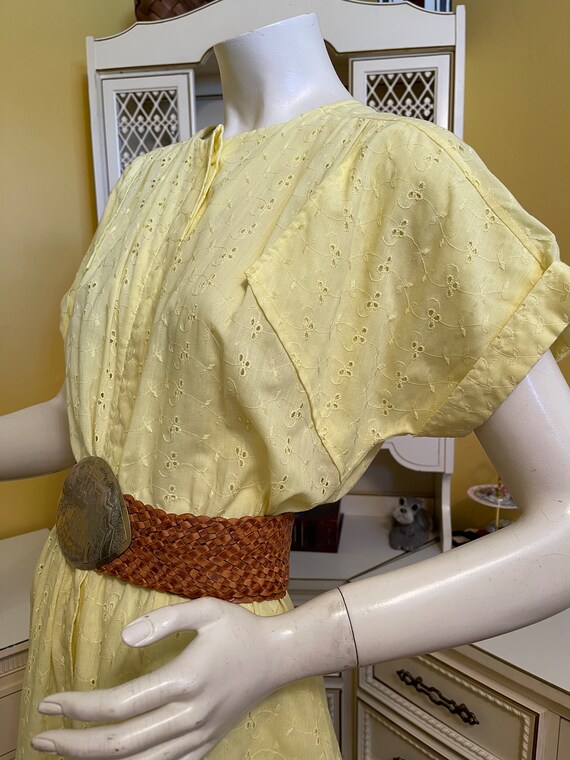 Vintage yellow eyelet dress - image 6