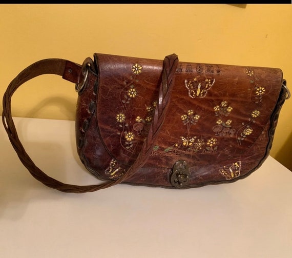 Vintage 70’s tooled leather bag - image 4