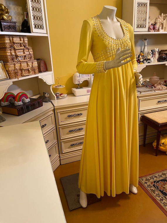 Vintage Victoria Royal Ltd yellow maxi