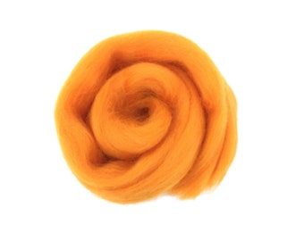10g high quality Merino wool roving Apple Green M014 Wool felt crafts Needle felting wool wet felting and spinning Ideal for felting