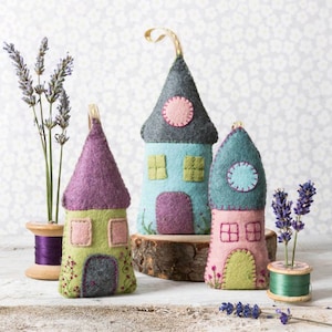 Corinne Lapierre Sewing Kit Lavender Houses image 1