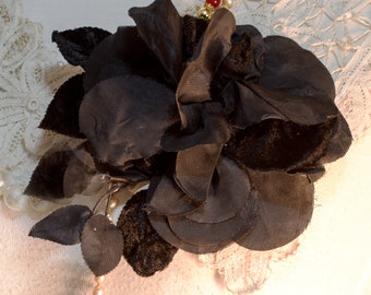 Flower Gothic, Black flower, Silk Extra Large 18cm Rose, Millinery Fascinator Flower, Hat Mount, Black velvet flower Gothic, Antique Flower