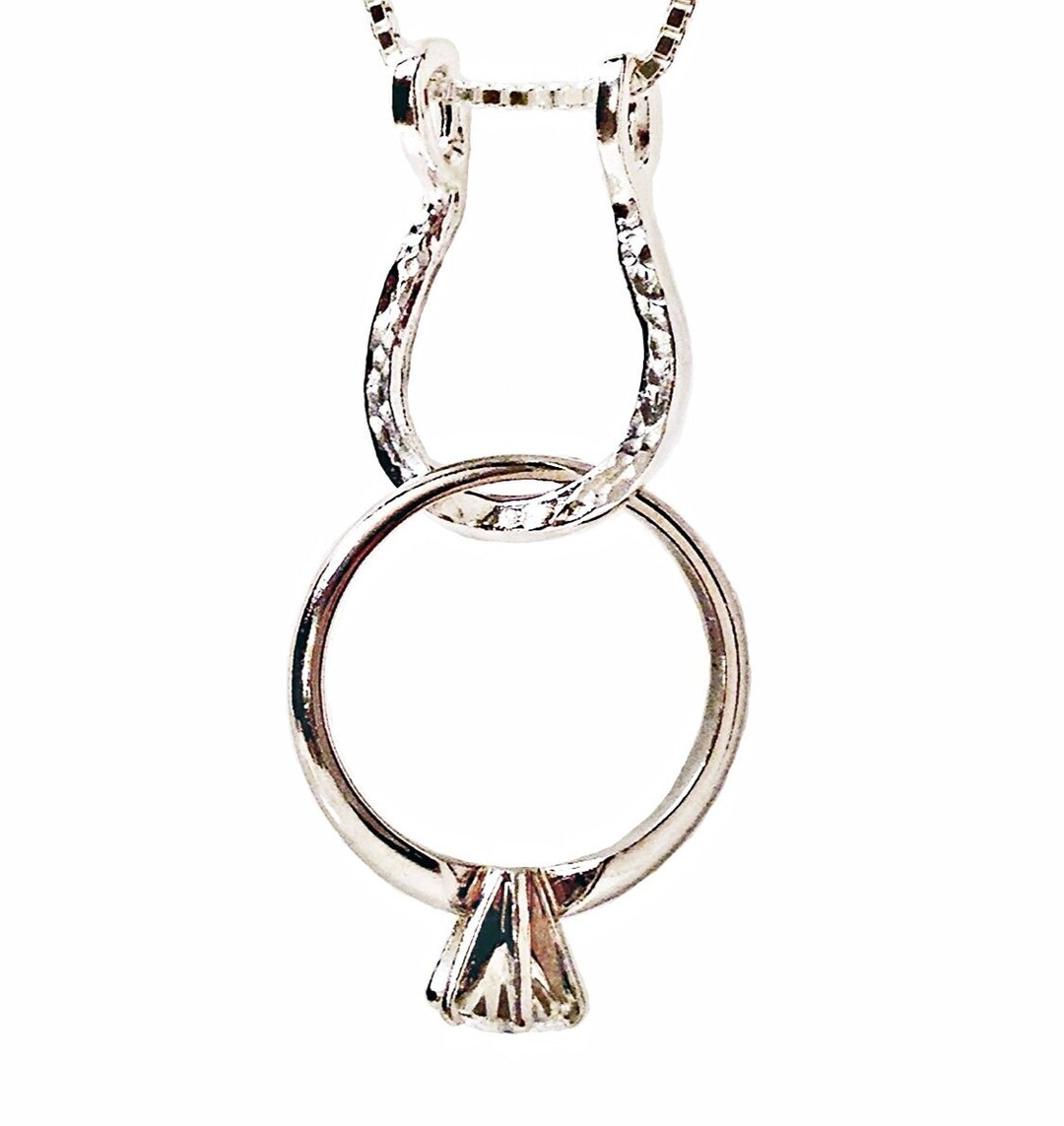 Horseshoe Ring Holder Necklace, SILVER Horse Ring Holder Necklace Ring