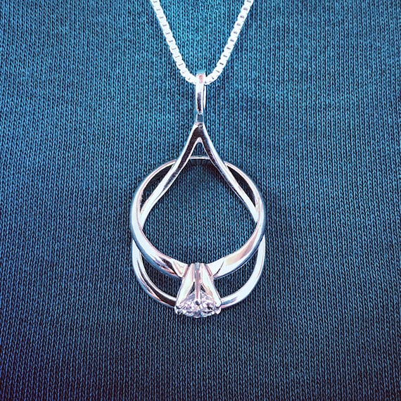Heart Pendant Ring and Face Mask Holder 18 Heart Pendant Ring and Face Mask Holder 18