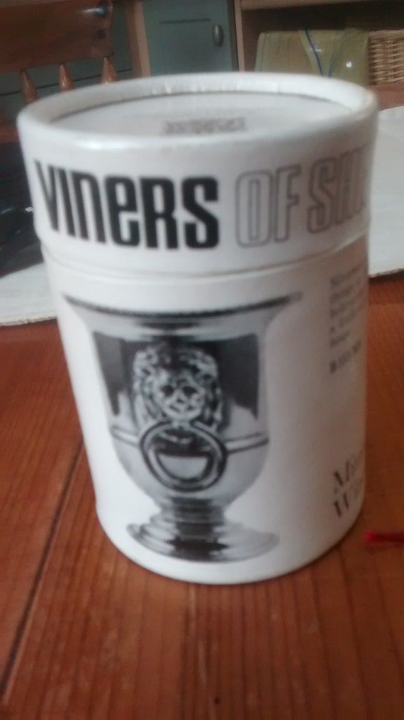 miniature wine cooler