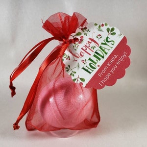 12 Holiday Bath Bomb Favors, 3.5ozs each, Bath Bomb Holiday Gifts, stocking stuffer, Christmas party Gifts, Freshly Made