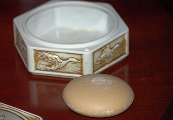 Ceramic Trinket Box, Jewelry Box, Avon Octagonal … - image 4
