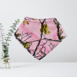 Bandana Bib, Waterproof Bib, Real Tree, Pink Bib, Camouflage Bib, Baby Girl Gift, Baby Bib, Drool Catcher, Spit Up Catcher, Baby Shower Gift