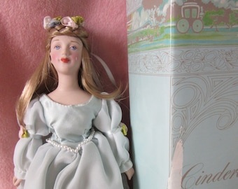avon cinderella doll