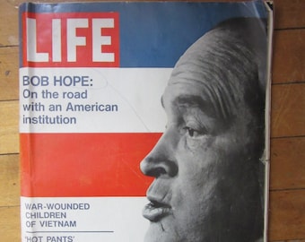 LIFE Magazine January 29 1971 Bob Hope on the Road; Vietnam War