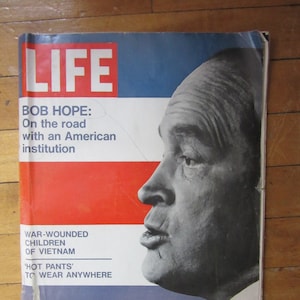 LIFE Magazine January 29 1971 Bob Hope on the Road; Vietnam War