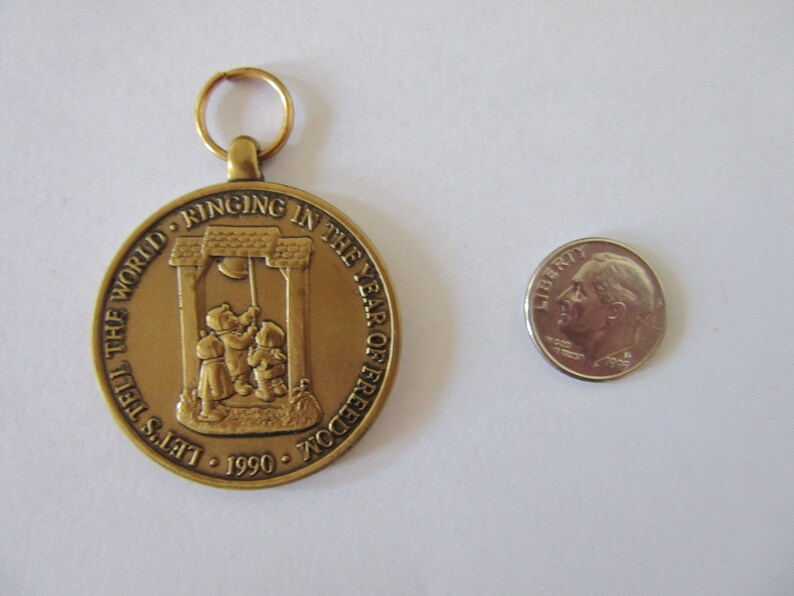 Goebel Medal 1990 Ringing in Year of Freedom 55 Years of Hummel Figurines NIB