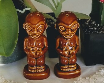 Crane Japan Vintage Kon-Tiki Restaurant Brown Thumbs-Up Standing Tiki Shakers S