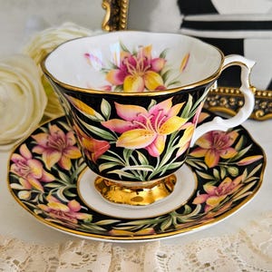 Royal Albert Prairie Lily - Etsy