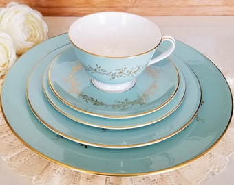 Royal Doulton Melrose 5 Pieces Place Setting, Bone China Made in England, Creamer, Lidded Sugar Bowl, Teapot/Coffe Pot, vintage dinnerware