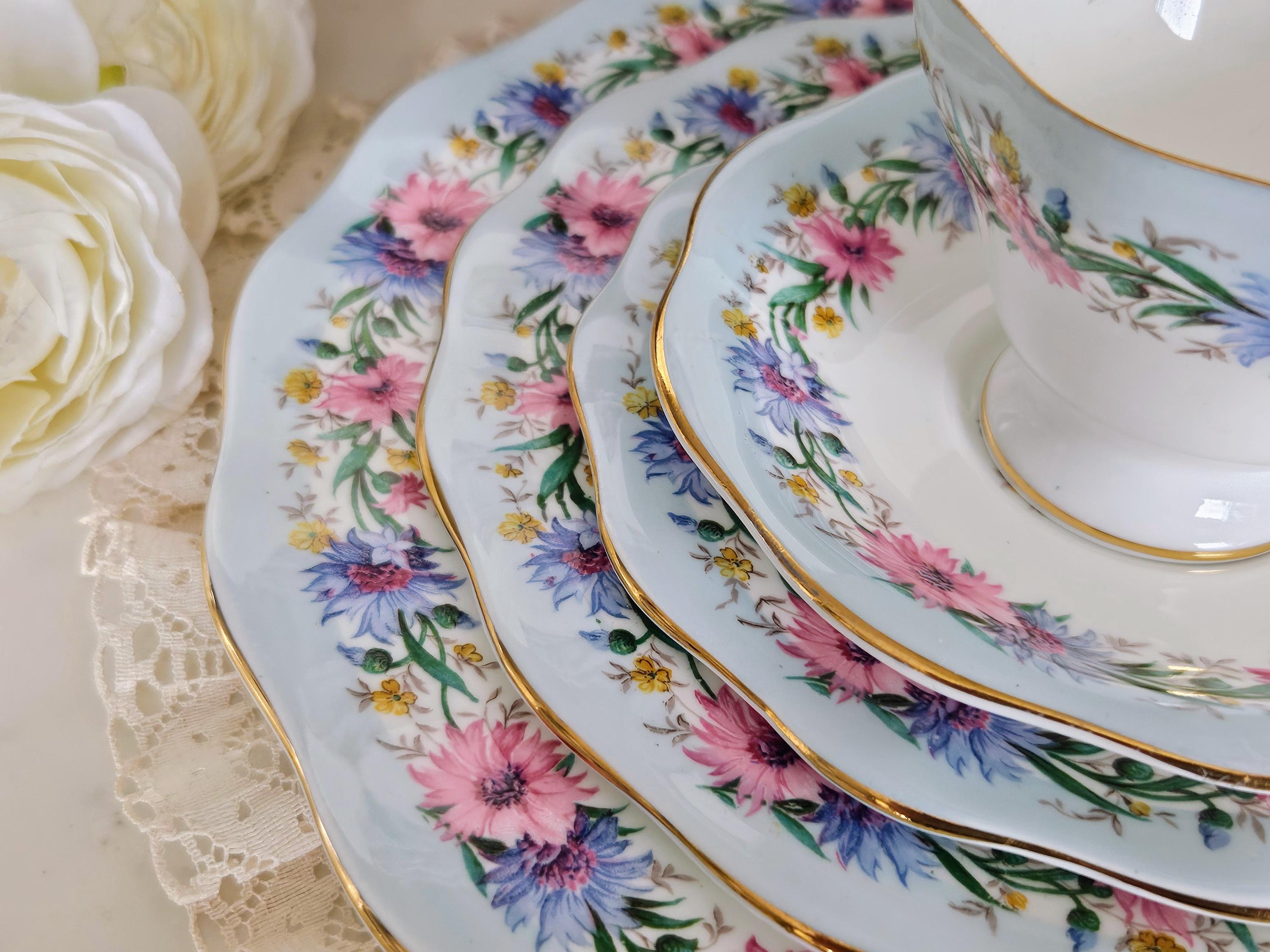 Royal Doulton Dinnerware Sets - Etsy Canada