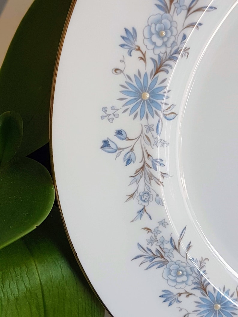 Mayfield English pottery vintage dinnerware Made in England Bone China china replacement Vintage Aynsley Dinner Plates
