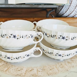 Zestaw 6 misek Royal Worcester Petit Fleur do zupy bulionowej/śmietankowej, porcelana kostna Wyprodukowano w Anglii, zabytkowa zastawa stołowa, zamiennik porcelany