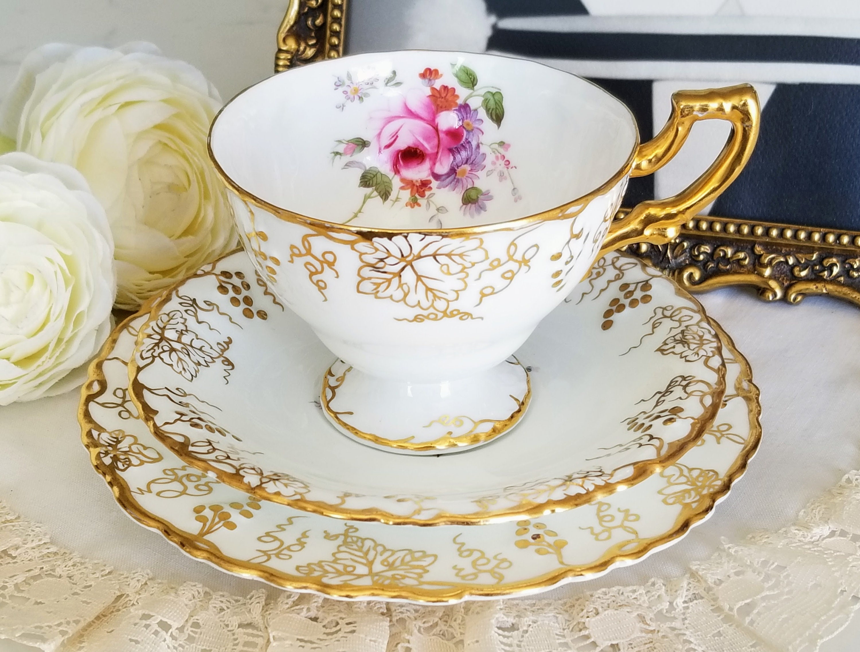 Vintage Royal Crown Derby Vine (posie Center) Teacup Trio, Fine