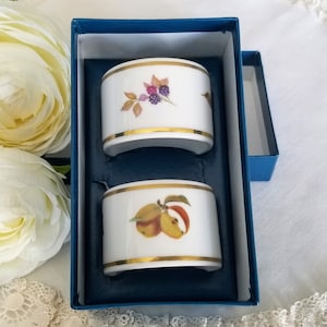 Juego vintage de 2 servilleteros Royal Worcester Evesham en caja, fabricados en Inglaterra. Vajilla vintage para cocina de granja o de campo.