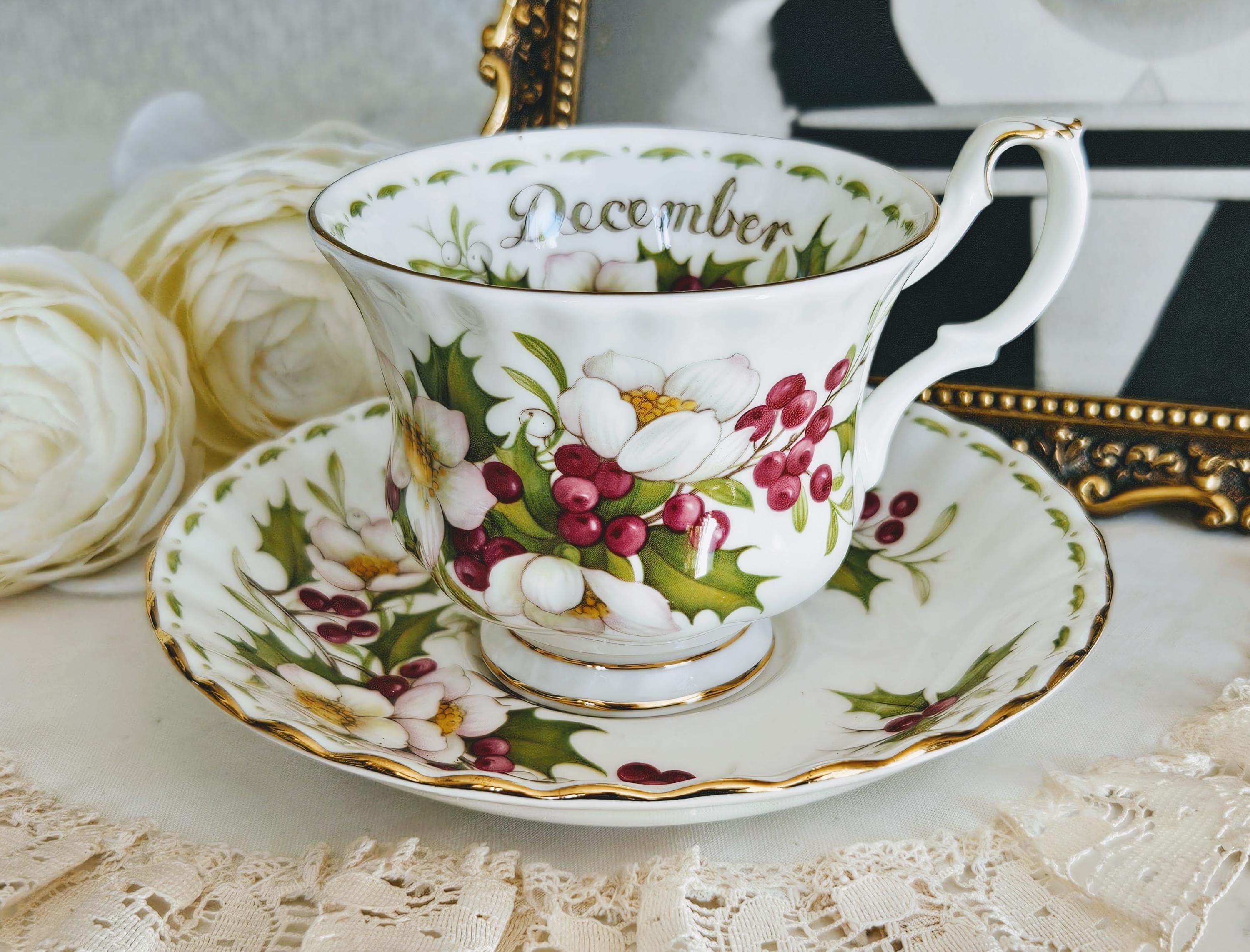 Royal Albert Christmas Rose (december) Teacup and Saucer Set