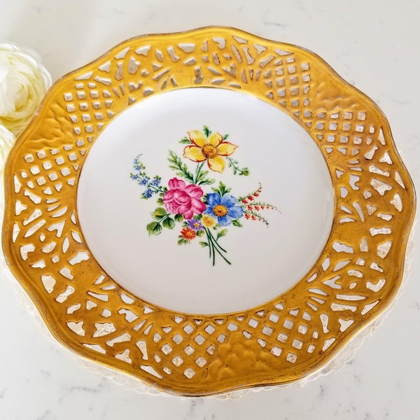 Antique Handgemalt RF Austria Display Plate, Fine Porcelain Made in Austria, Pierced, Perforated, Reticulated, Flowers, Gold Gilt