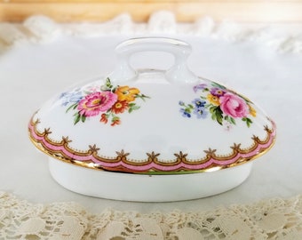Vintage Royal Albert Lady Carlyle Teacup and Saucer Set, 1944