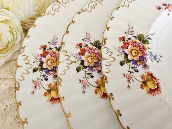 ロイヤル・クラウンフォード・スタッフォードシャーの飾り皿2枚セット