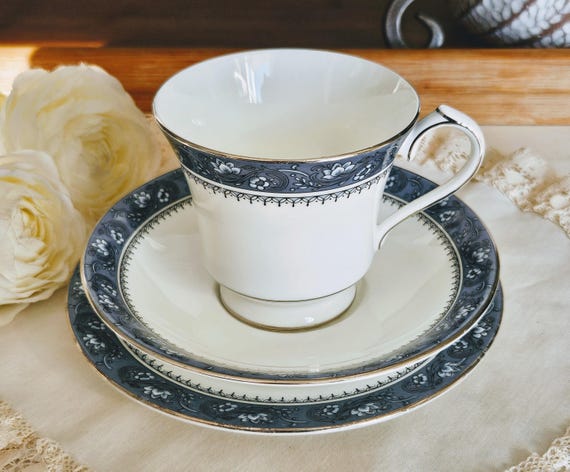 Aynsley Blue Mist Teacup Trio, Fine Bone China Made in England, teacup,  saucer, Cake/bread Butter Plates, vintage dinnerware/tea party