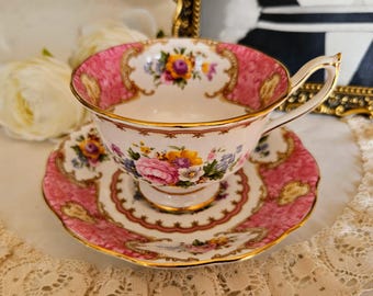 Vintage Royal Albert Lady Carlyle Teacup and Saucer Set, 1944