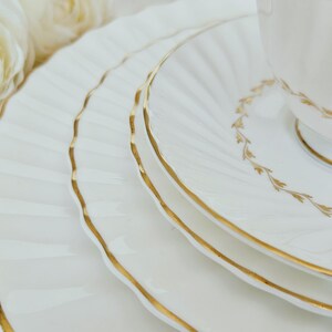 Vintage Royal Doulton Adrian 5 Piece Place Setting, Bone China Made in England, vintage dinnerware, China Replacement