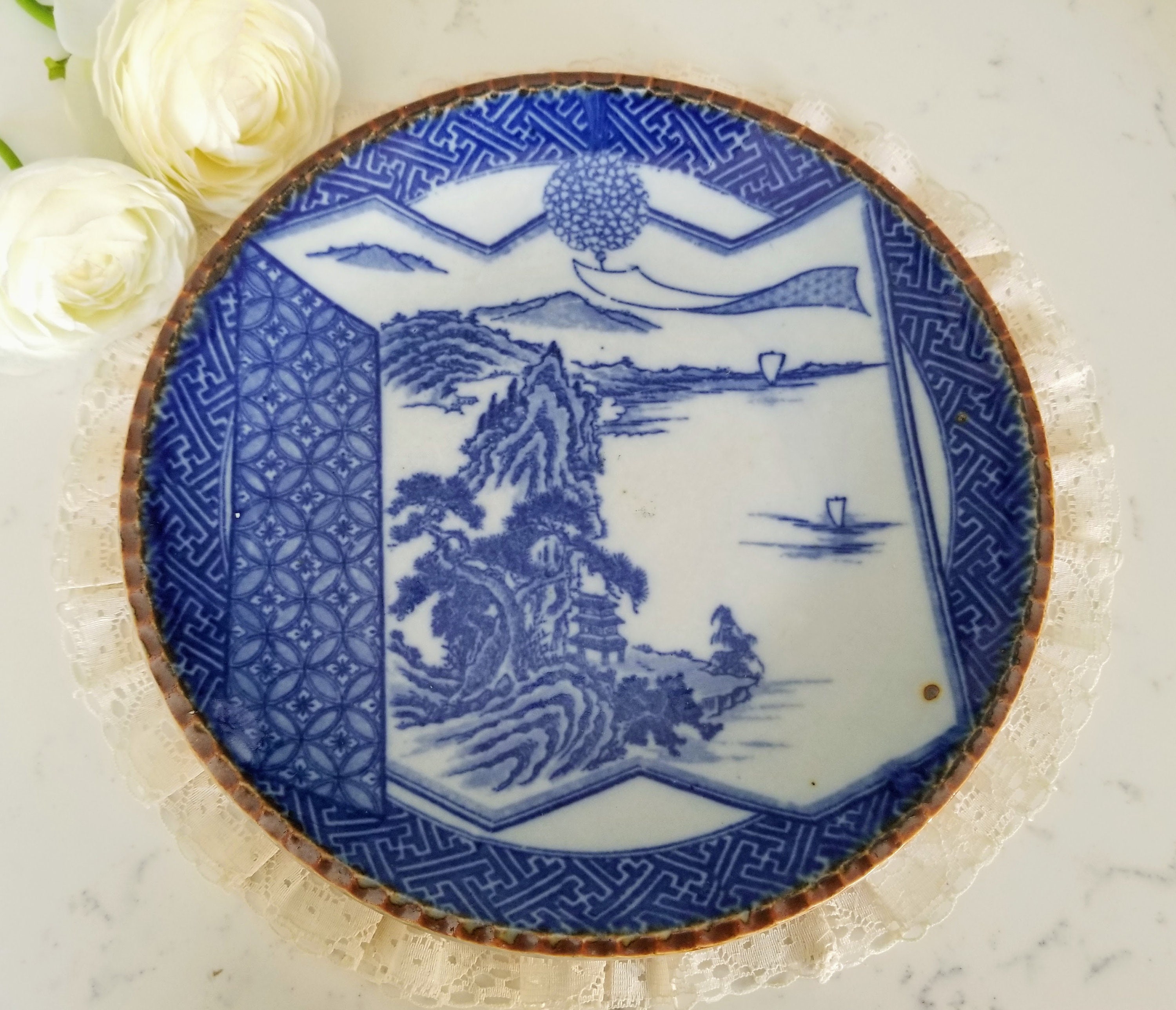 Antique Japanese Porcelain Igezara Plate, Blue and White
