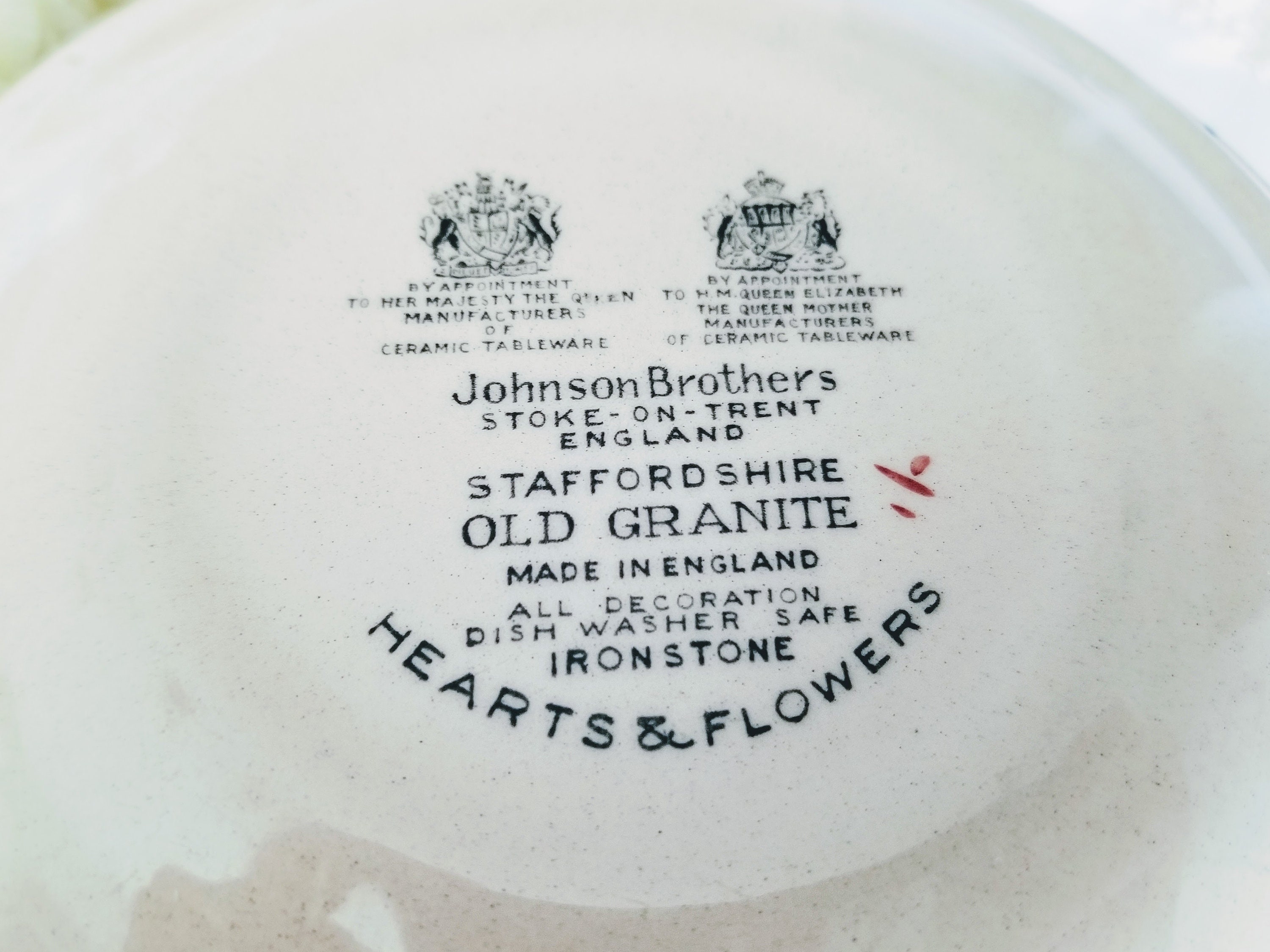 Set of 6 Johnson Brothers Hearts & Flowers Cake/bread and