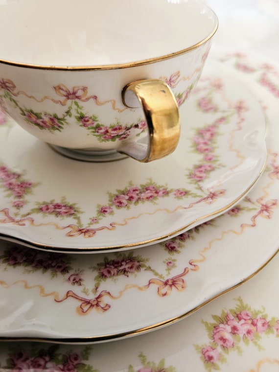 Vintage Theodor Haviland New York, Hamilton Teacup Trio Vintage Theodor Haviland New York, Hamilton Teacup Trio